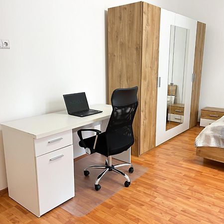 Majestic Residency - 3 Bedrooms Apartment Budapeste Exterior foto