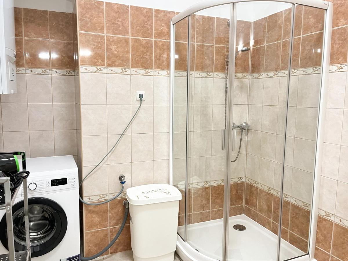 Majestic Residency - 3 Bedrooms Apartment Budapeste Exterior foto